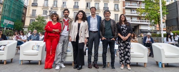 Imagen participantes en la manifestación silenciosa